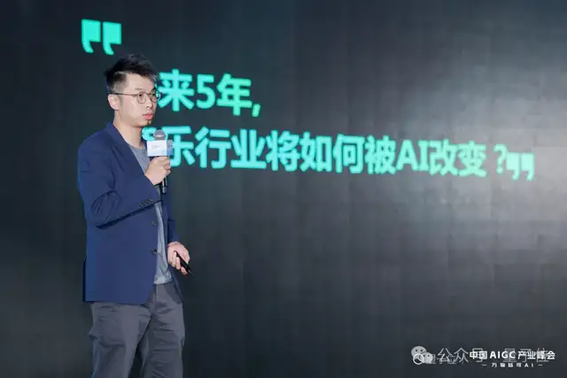 DeepSeek引爆「万物皆可AI」时代，20余位大咖分析行业痛点，万字梳理干货在此